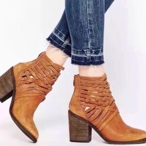 Free People Carrera Leather Tan Brown Zip Ankle Boots EU 40 US 9.5